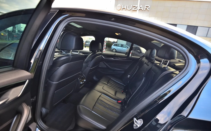 BMW Seria 5 cena 179900 przebieg: 147000, rok produkcji 2017 z Witkowo małe 781
